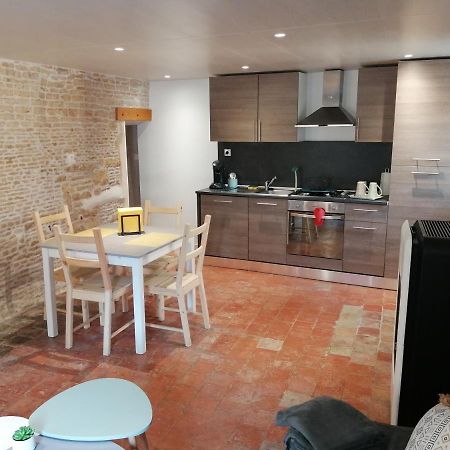 Charmante Petite Maison De La Cote Normande クルル・シュル・メール エクステリア 写真