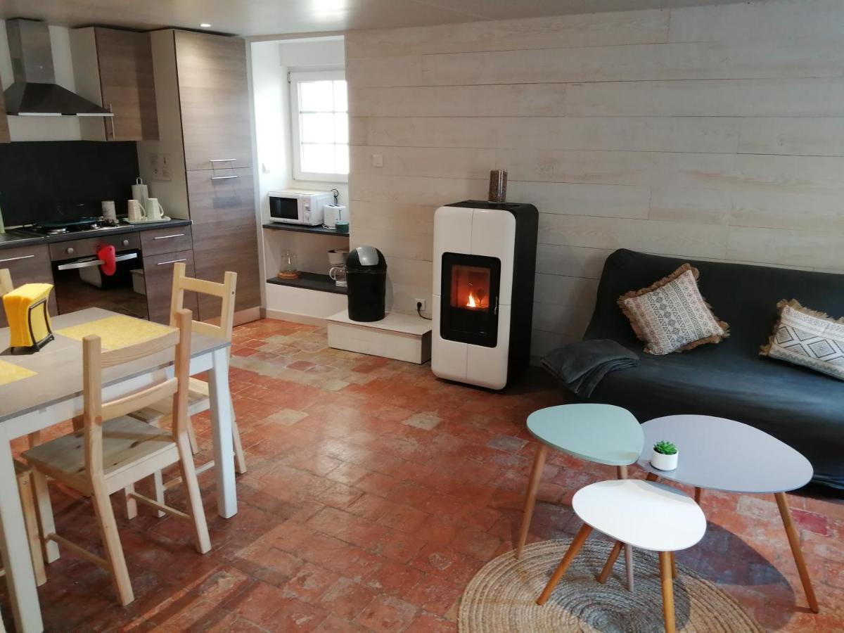 Charmante Petite Maison De La Cote Normande クルル・シュル・メール エクステリア 写真