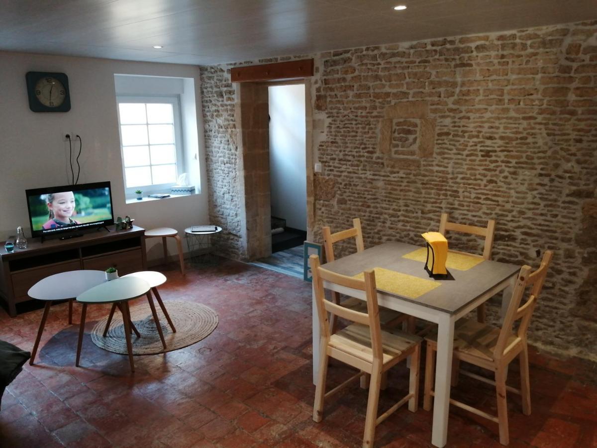 Charmante Petite Maison De La Cote Normande クルル・シュル・メール エクステリア 写真