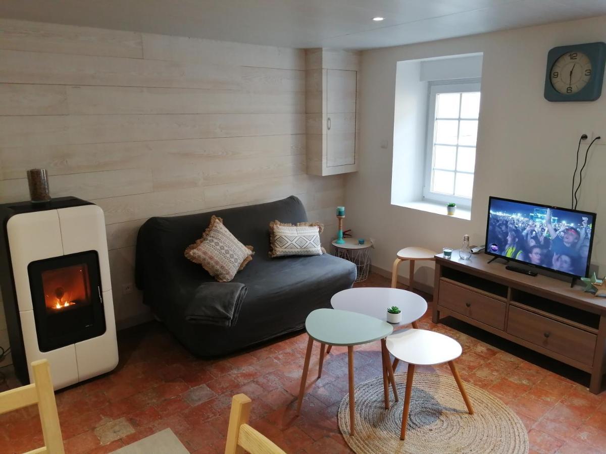 Charmante Petite Maison De La Cote Normande クルル・シュル・メール エクステリア 写真