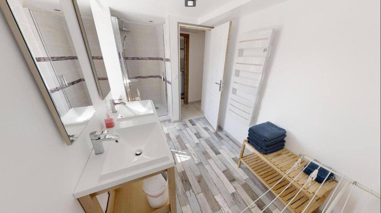 Charmante Petite Maison De La Cote Normande クルル・シュル・メール エクステリア 写真